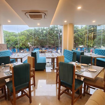 Hotel Janas Tirupati Exterior photo