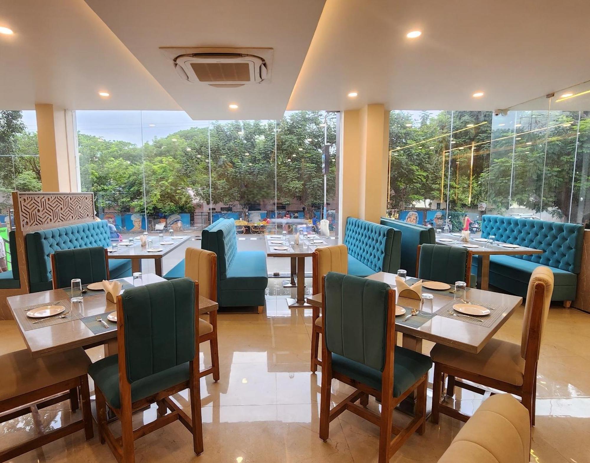 Hotel Janas Tirupati Exterior photo
